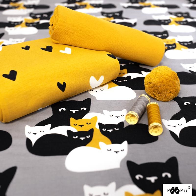 Jersey biologique · Kittens · Gris et moutarde · Une collection Paapii Design
